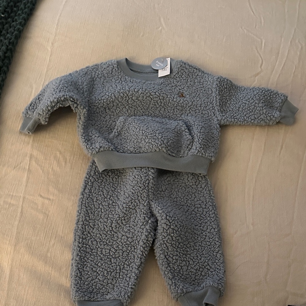 GAP Kids Matching Set in Gray